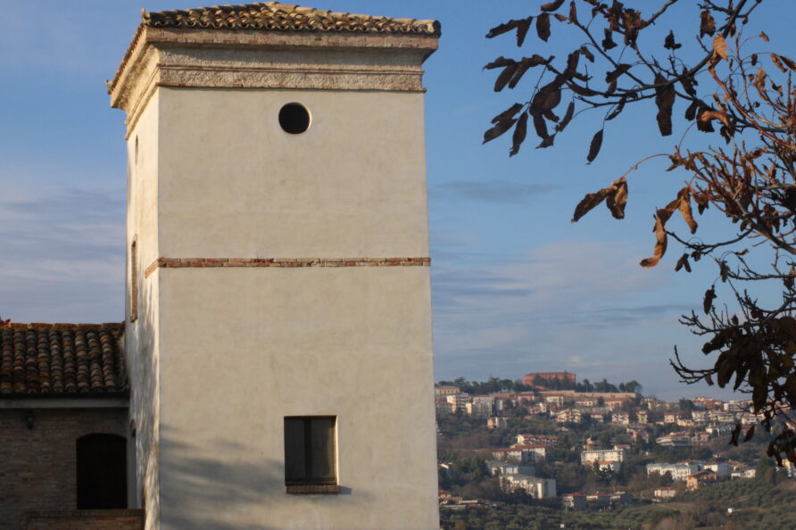 Italy Abruzzo Torre Mannella apartment La Torretta