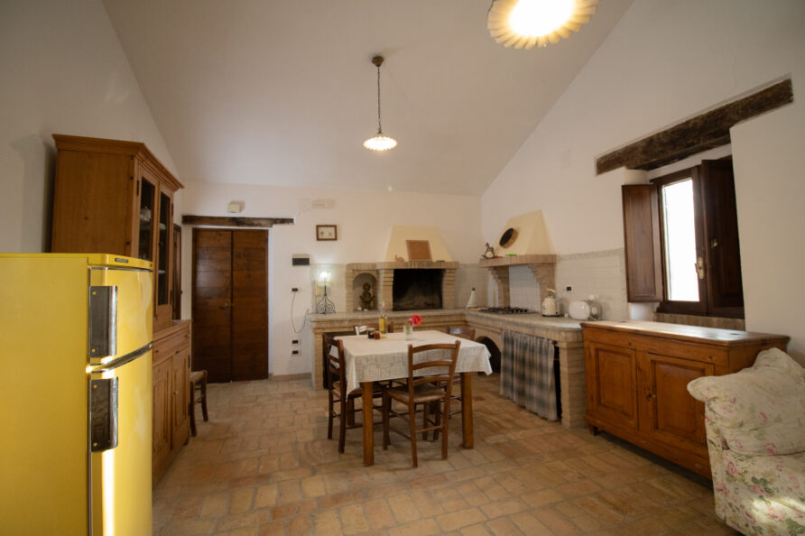 Italy Abruzzo Torre Mannella apartment La Torretta livingroom