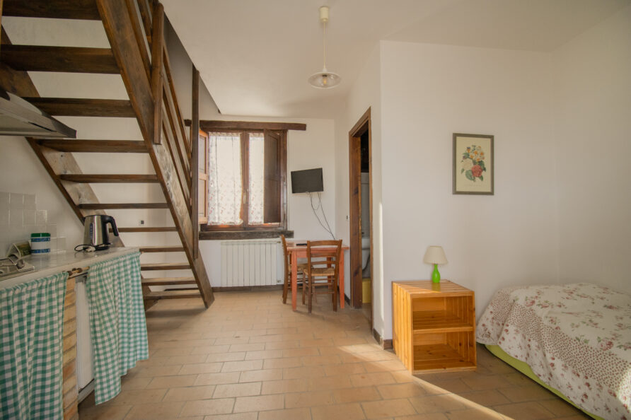 Italy Abruzzo Torre Mannella apartment stables