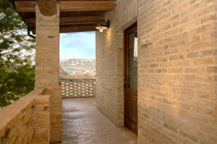 Italy Abruzzo Torre Mannella apartment La casa Di Dante